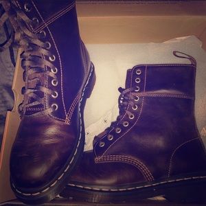 Doc Martens Boots